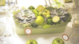 Owocowo - warzywna dekoracja stołu weselnego